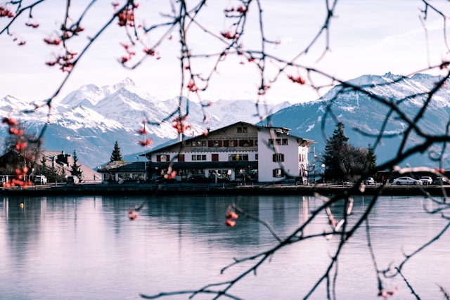 hôtels de luxe dans les Alpes suisses